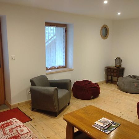 La Maizon Du Bois - Le Haut Appartement De 130 M2 - Le Bas Appartement De 70 M2 拉普拉涅 外观 照片