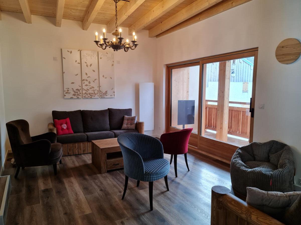 La Maizon Du Bois - Le Haut Appartement De 130 M2 - Le Bas Appartement De 70 M2 拉普拉涅 外观 照片