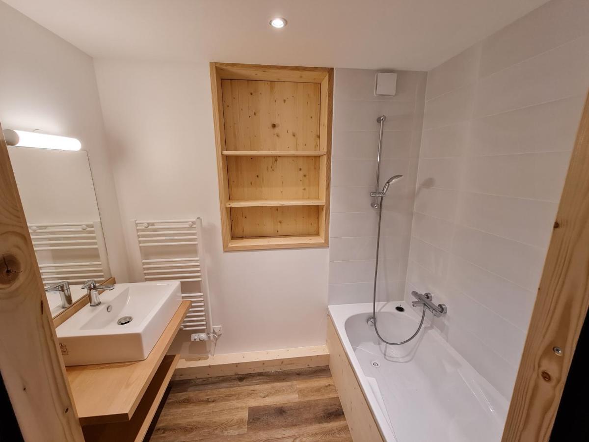 La Maizon Du Bois - Le Haut Appartement De 130 M2 - Le Bas Appartement De 70 M2 拉普拉涅 外观 照片